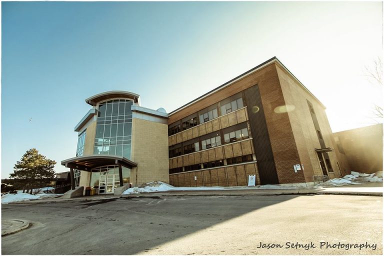 What to Know Before Going to a School or University in Canada