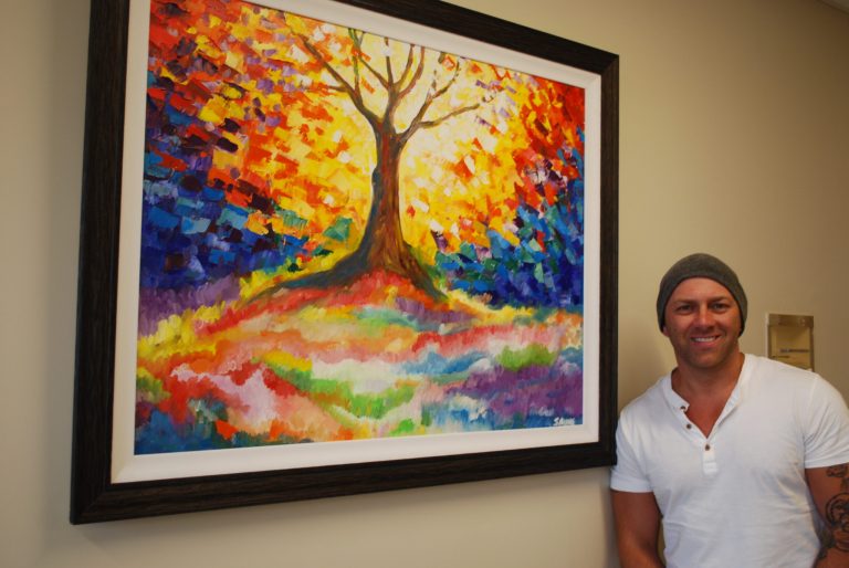 Local artist gives “tree of hope” to inspire Cornwall Hospital’s Chemotherapy Patients