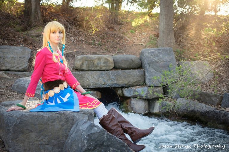 Interview with CoTiCon founder and cosplayer Annie DeRochie