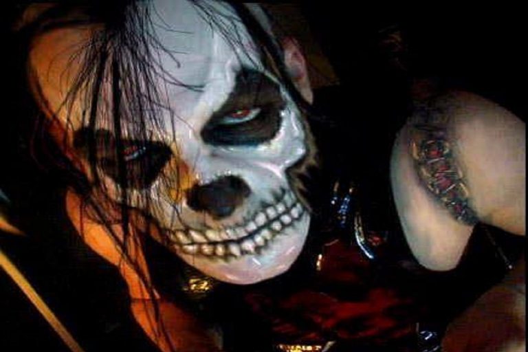 Interview with Misfits former vocalist Michale Graves live in Ottawa on March 6th