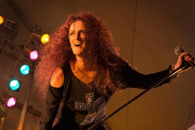 Interview with Headpins Darby Mills co-headlining Cornwall Musicfest 2017