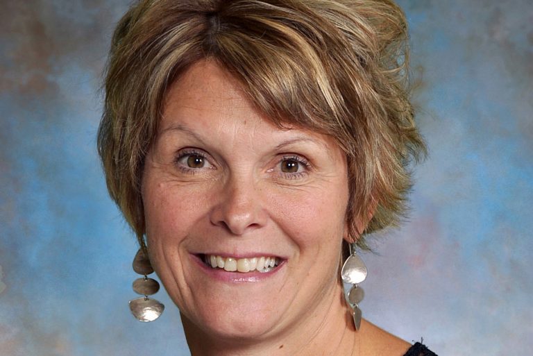 Susan Forbes named one of Canada’s Outstanding Principals
