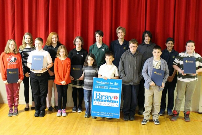 Students Recognized With Bravo Breakfast Awards