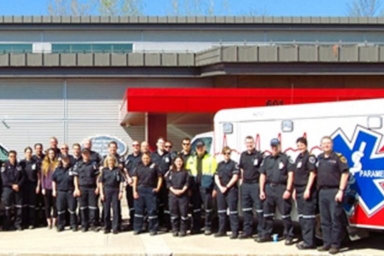 2 Cornwallites among those recognized for Paramedic Services excellence