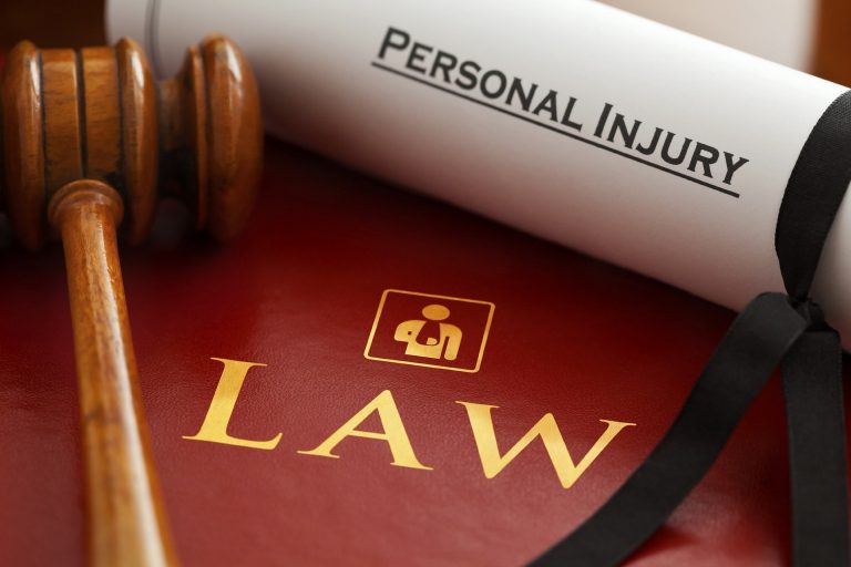 How to Choose the Right Personal Injury Lawyer Without Spending Too Much
