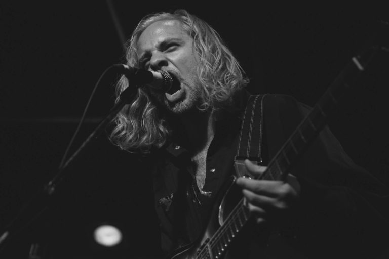 Blake Hawley signs with Spuds Records and debuts new EP