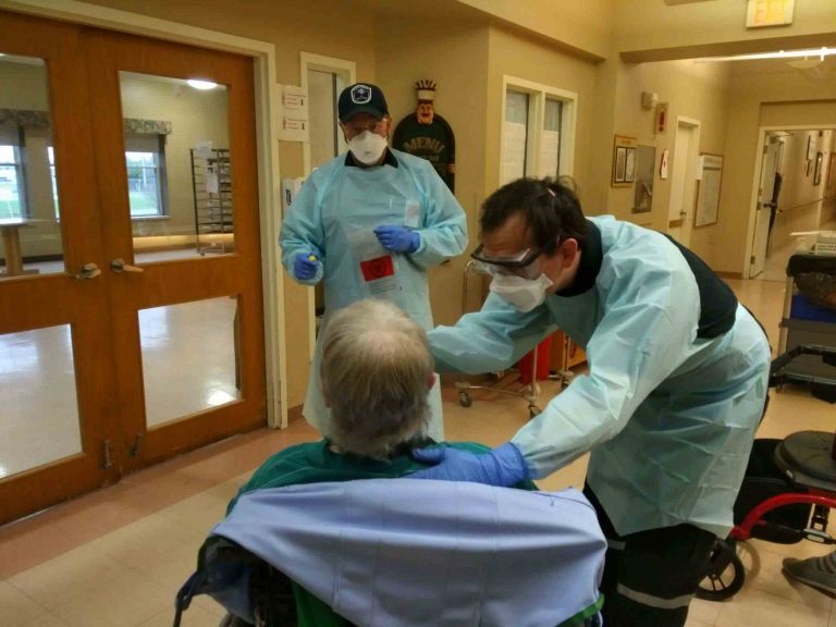 Cornwall SDG Paramedic Services’ COVID-19 Response Team is now conducting tests in long-term care homes.