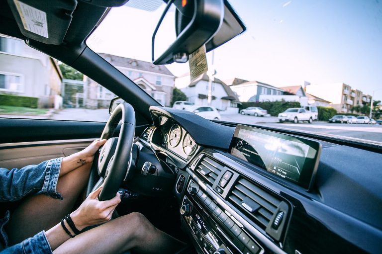 How to Handle Daydreaming while Behind the Wheel