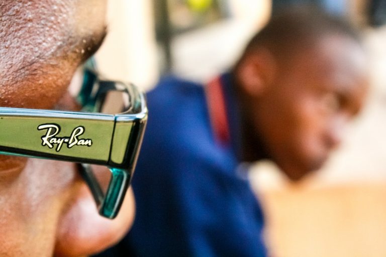 Repair your Ray-Ban glasses from home