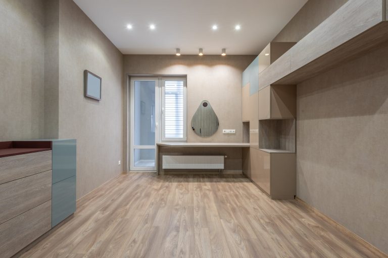 How to Find Flooring Contractors in Mississauga