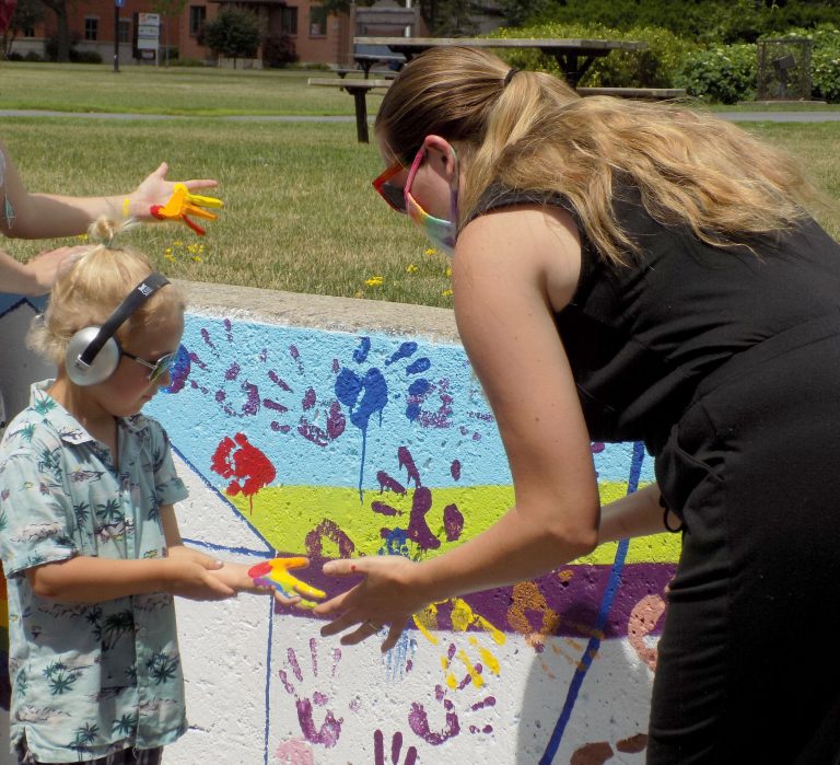 OUT and ABOUT with Seeker Chick Mai-Liis: Part 1 – Happy Pride!