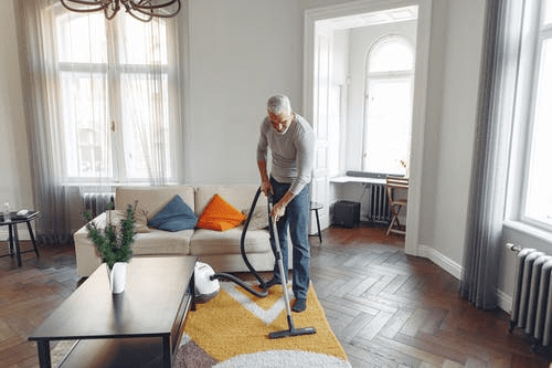 Practical Tools That Will Help You Keep Your House Clean When You Have Pets