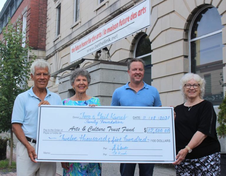 Generous Donation of $12,500 presented by Tom & Gail Kaneb Family Foundation to the Arts & Culture Centre of Cornwall