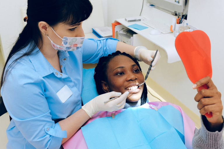 Consider These 6 Things When Choosing a Dentist