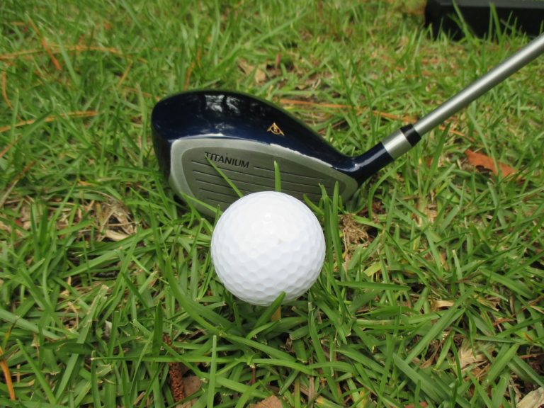 Useful Golf Equipment Every Experienced Golf Player Should Consider Buying