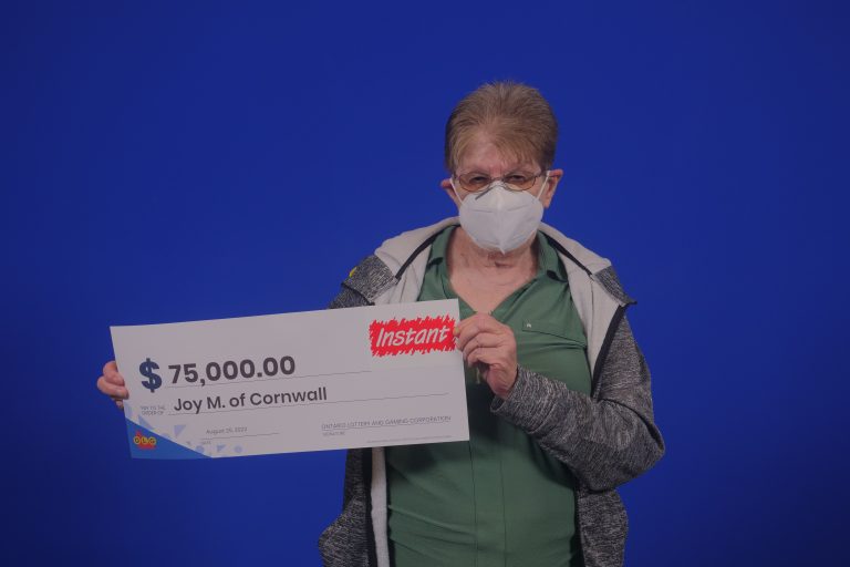 CORNWALL RESIDENT WINS $75,000 WITH INSTANT EMOJI$