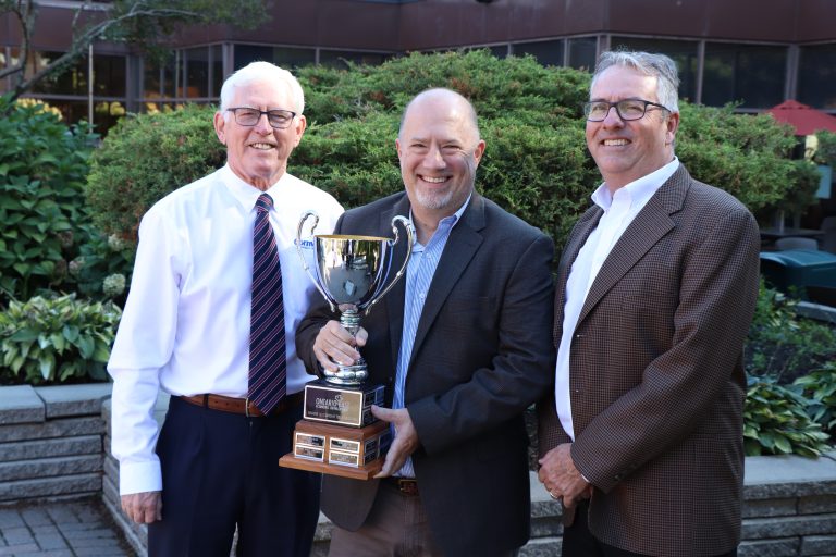 Congratulations to Bob Peters – Awarded Economic Development Officer of the Year.