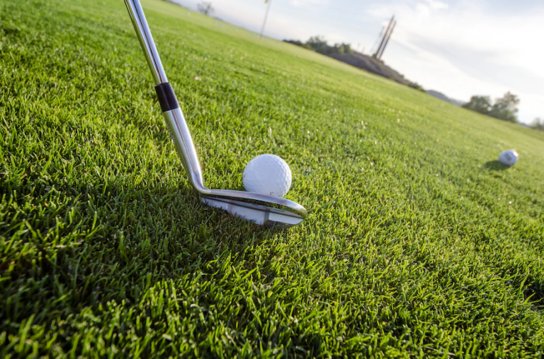 6 Interesting Reasons Why You Should Consider Playing Golf