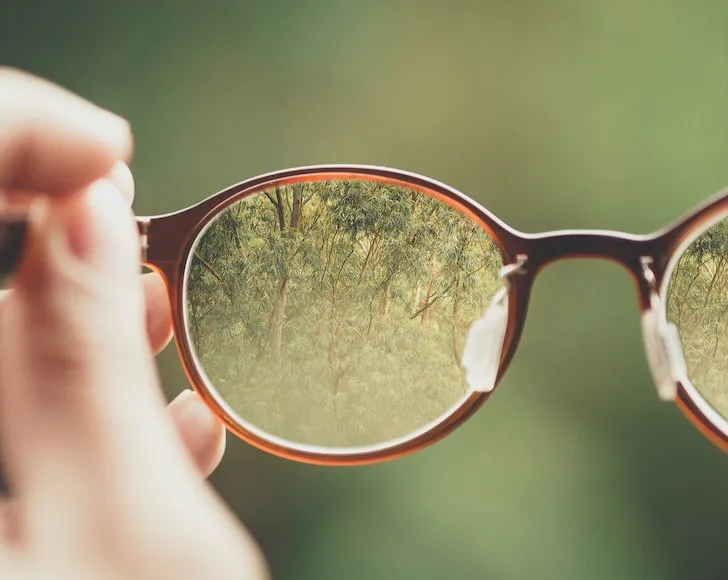 Finding Stylish & High-Quality Eyewear: Top Buying Tips