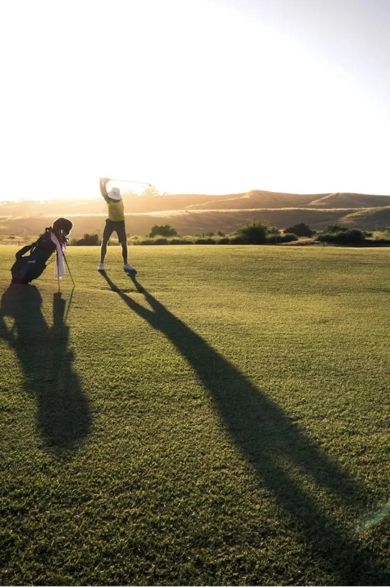 4 Reasons Why A Minimalist Golf Bag Is Best For Golfers
