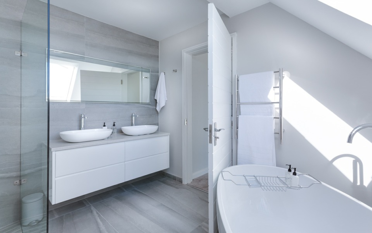 Improve The Appearance Of Your Bathroom With These Useful Tips