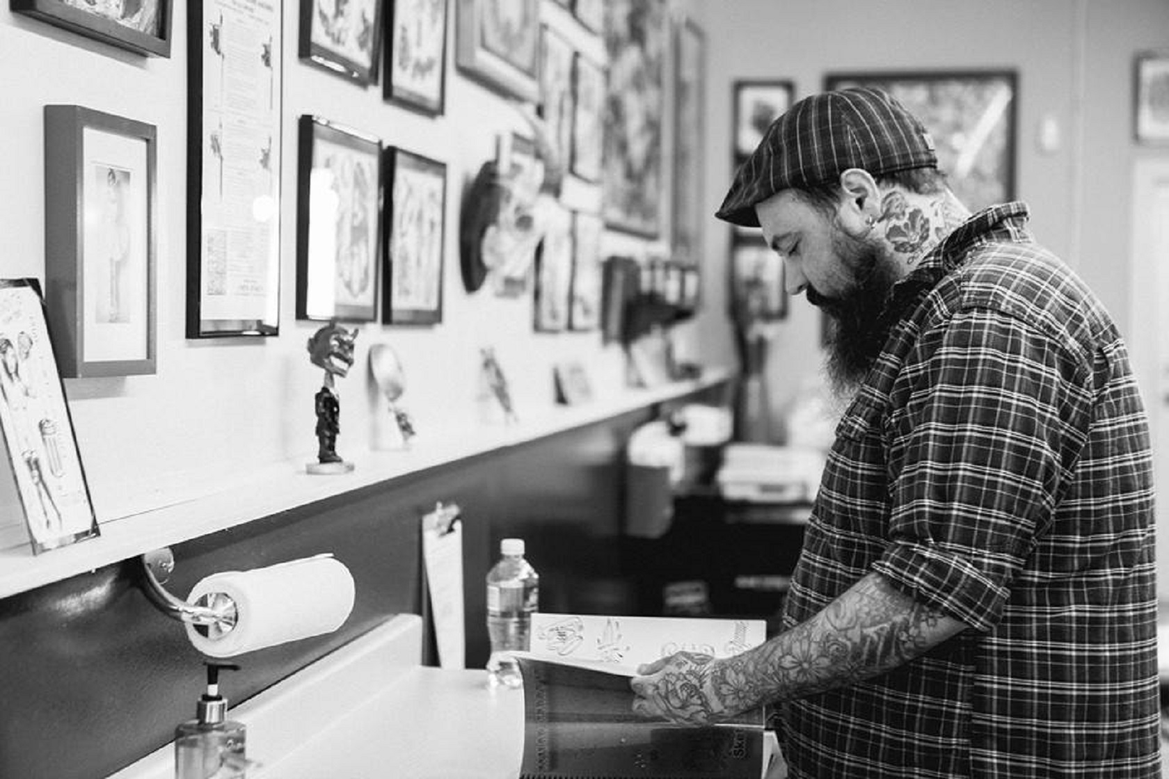 Tattoo artist Simon Ackroyd (Photo by Jason McNamara)
