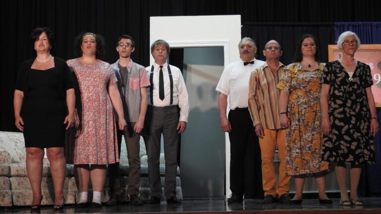 “La Visite”: A Gritty Comedy about the Human Condition