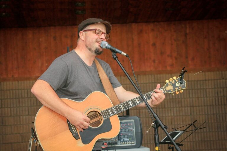 Arts in the Park lineup includes Graham Greer on July 6th