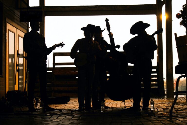 Galop Canal Bluegrass Festival Set to Rock Iroquois