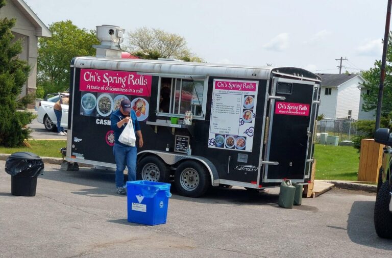 Grant Spills the Gravy – Chi’s Spring Rolls