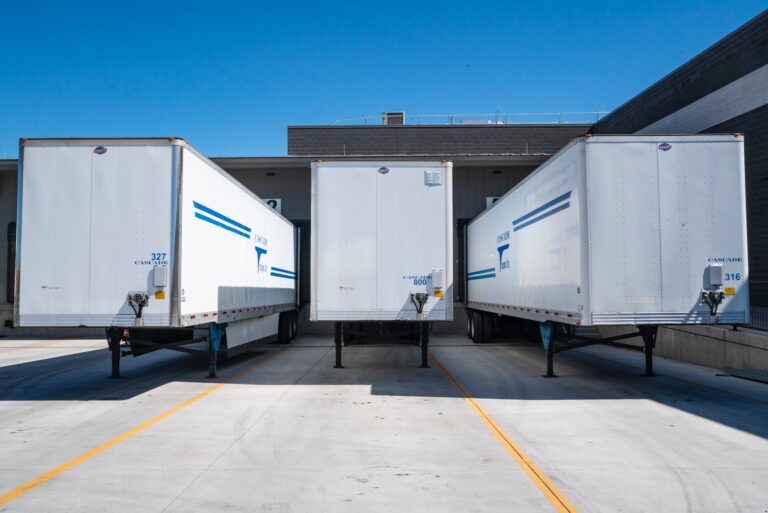 Exploring the Benefits of Expert Storage Trailers in Ontario for Sale
