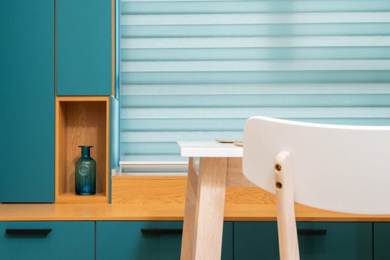 Unveiling Professional Experience in Roller Blind Design and Manufacturing