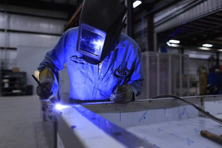 Innovative Welding Solutions: Cutting-Edge Applications in Modern Manufacturing
