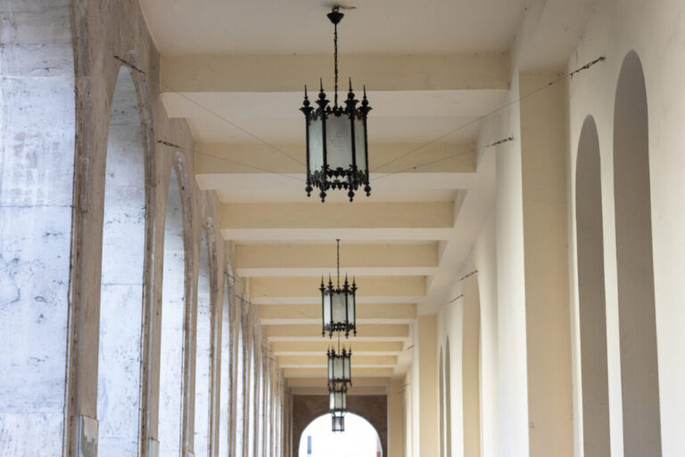 Astonishingly beautiful synagogue in Budapest Hungary