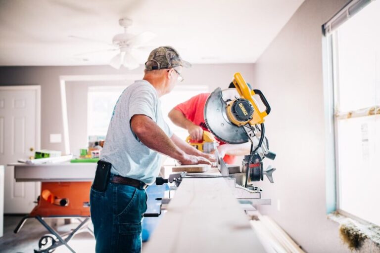 Renovate with Confidence: Finding Trusted Kitchen and Bathroom Contractors