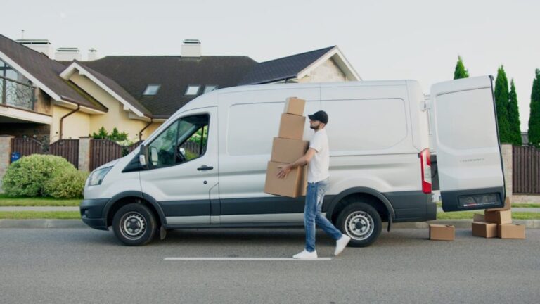 How Professional Movers Keep Fragile Items Intact When Moving a Long Distance