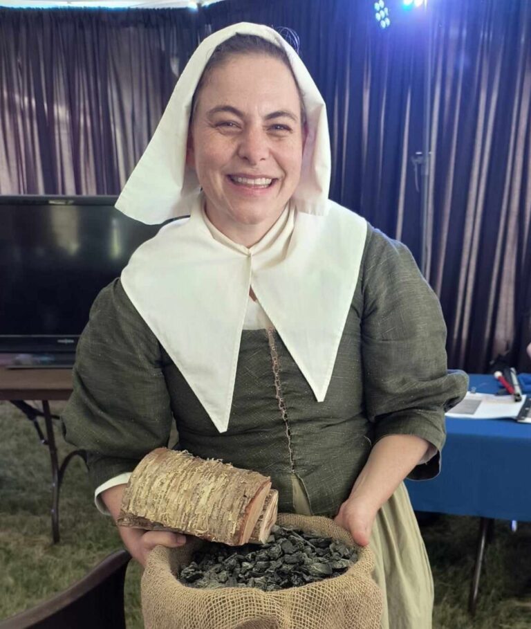 OUT and ABOUT with Seeker Chick Mai-Liis at the 1784 Celebrations – There’s still time to visit today. 
