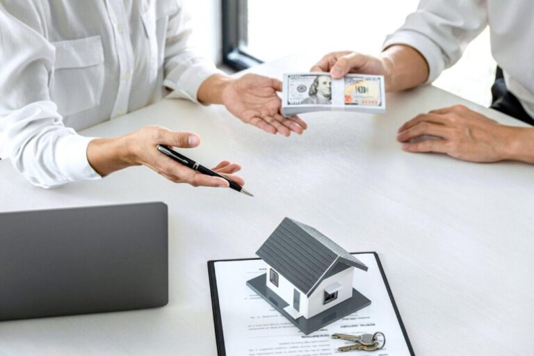 The Ultimate Guide to Building Credit While Paying Rent