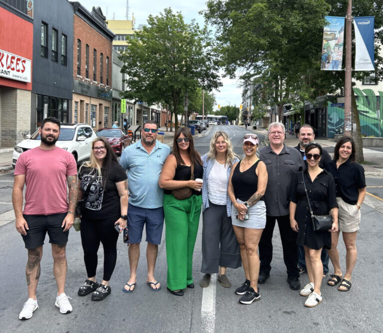 Shop & dine Downtown this Thursday at Stroll the Streets