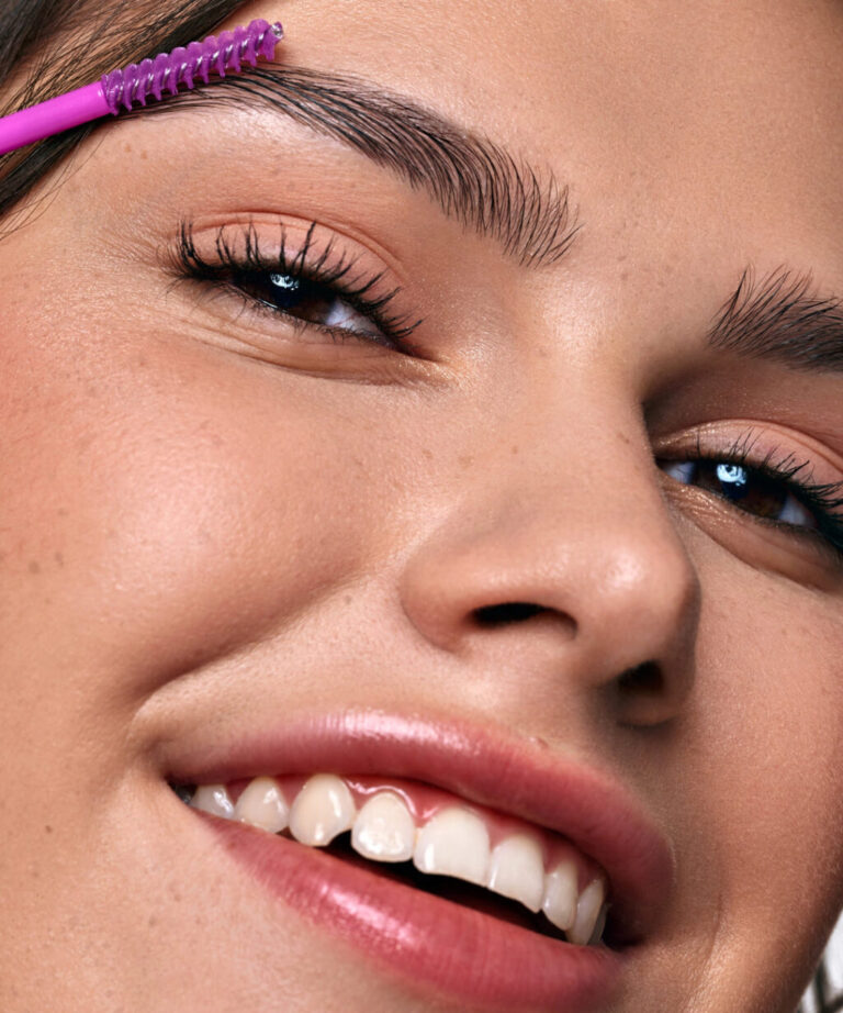 How to Choose Liquid Soap for Eyebrows and Avoid Mistakes