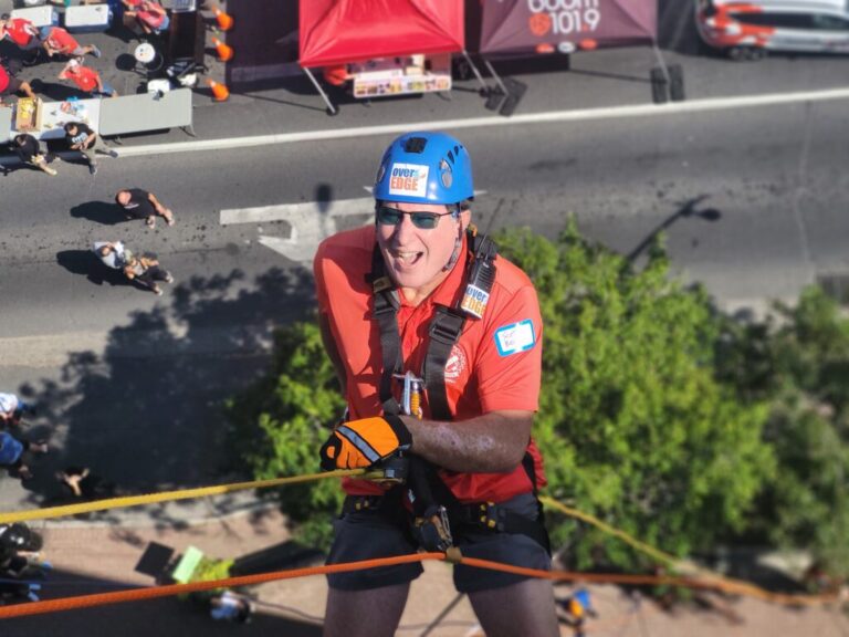 Citizens Go Over The Edge for United Way SDG