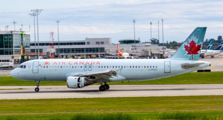 Air Canada Prepares for Gradual Flight Suspension Amidst Labour Dispute