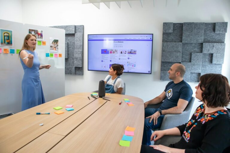 A Guide to Planning a Team Building Day That Fosters Stronger Team Dynamics