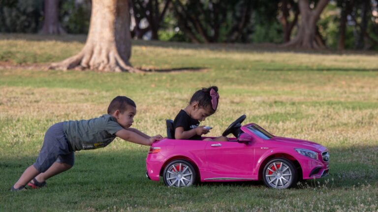 Navigating Fun: Teaching Kids Basic Navigation Skills Using Ride-On Cars