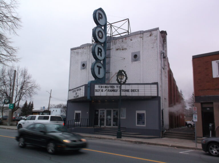 CORNWALL RESPECTS ITS ARCHITECTURAL HERITAGE