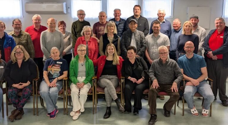 Preparations Begin: Sarah Good Rallies Her Volunteers for Upcoming Federal Election