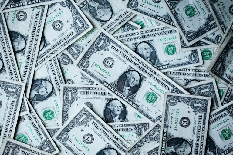 Giga-Markets.com Provides Educational Tools for Financial Literacy