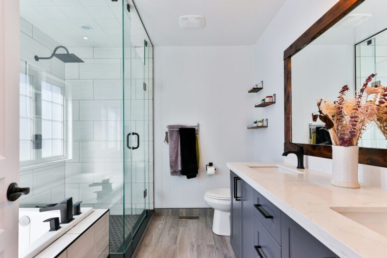 Buying a Canadian Bathroom Vanity – The Complete Guide to Style, Quality, and Value