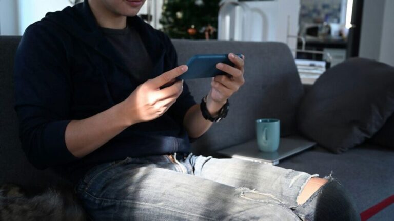 What Are Crash Games and Why Is Stake Popular with Them?