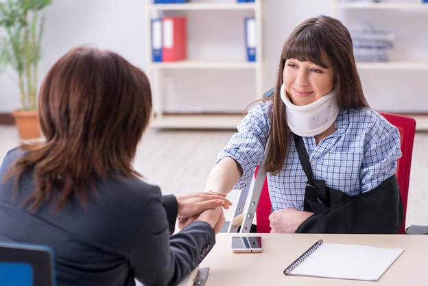 3 Situations That Require A Work Injury Lawyer